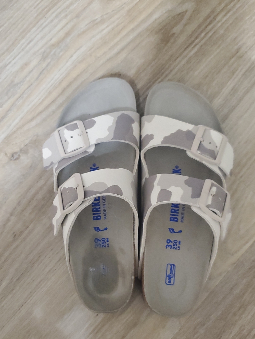 Birkenstock Arizona Sandal - Beige Camo, New Without Tags. - Picture 2 of 4